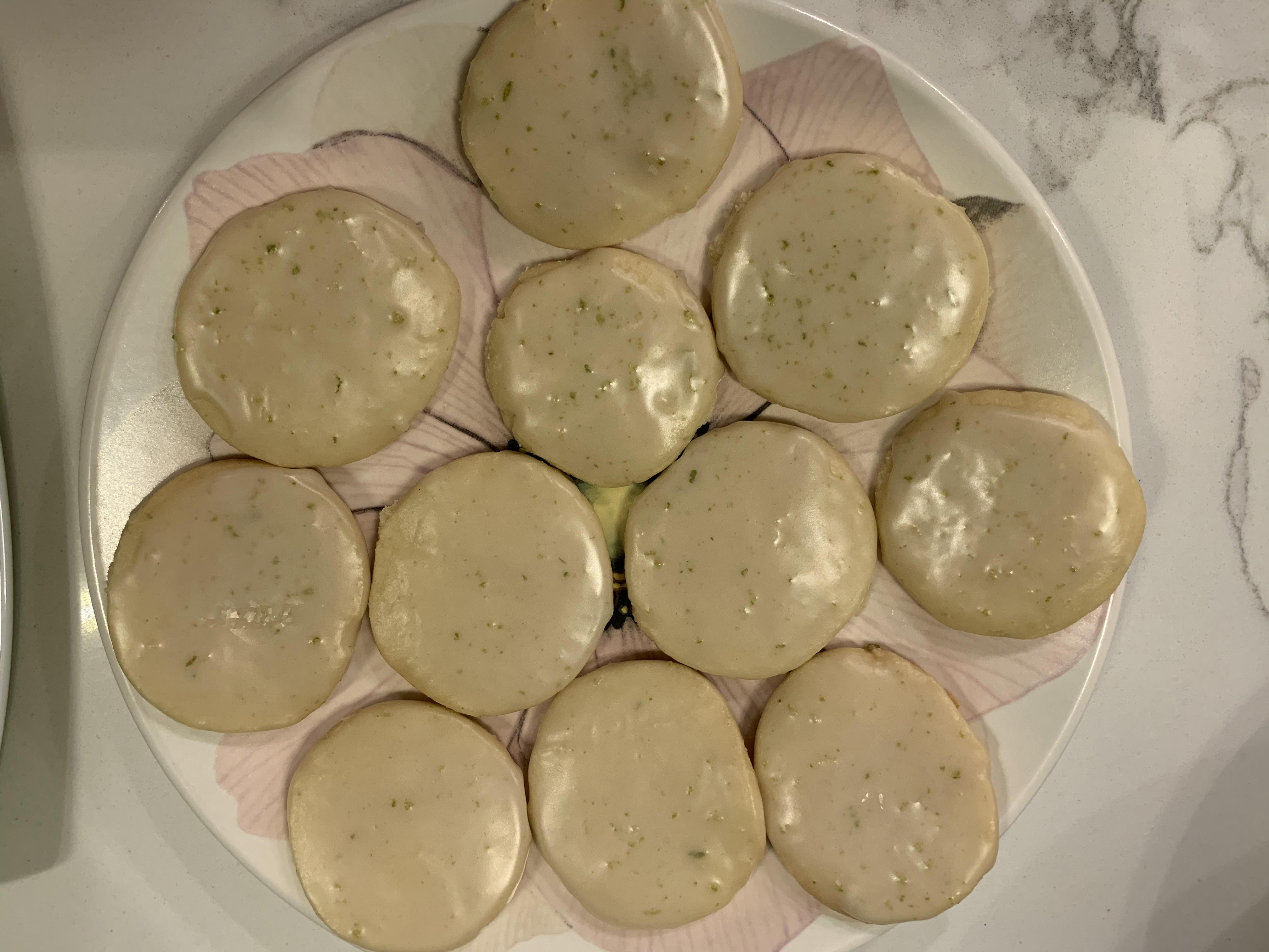 Shortbread cookies with lime frosting